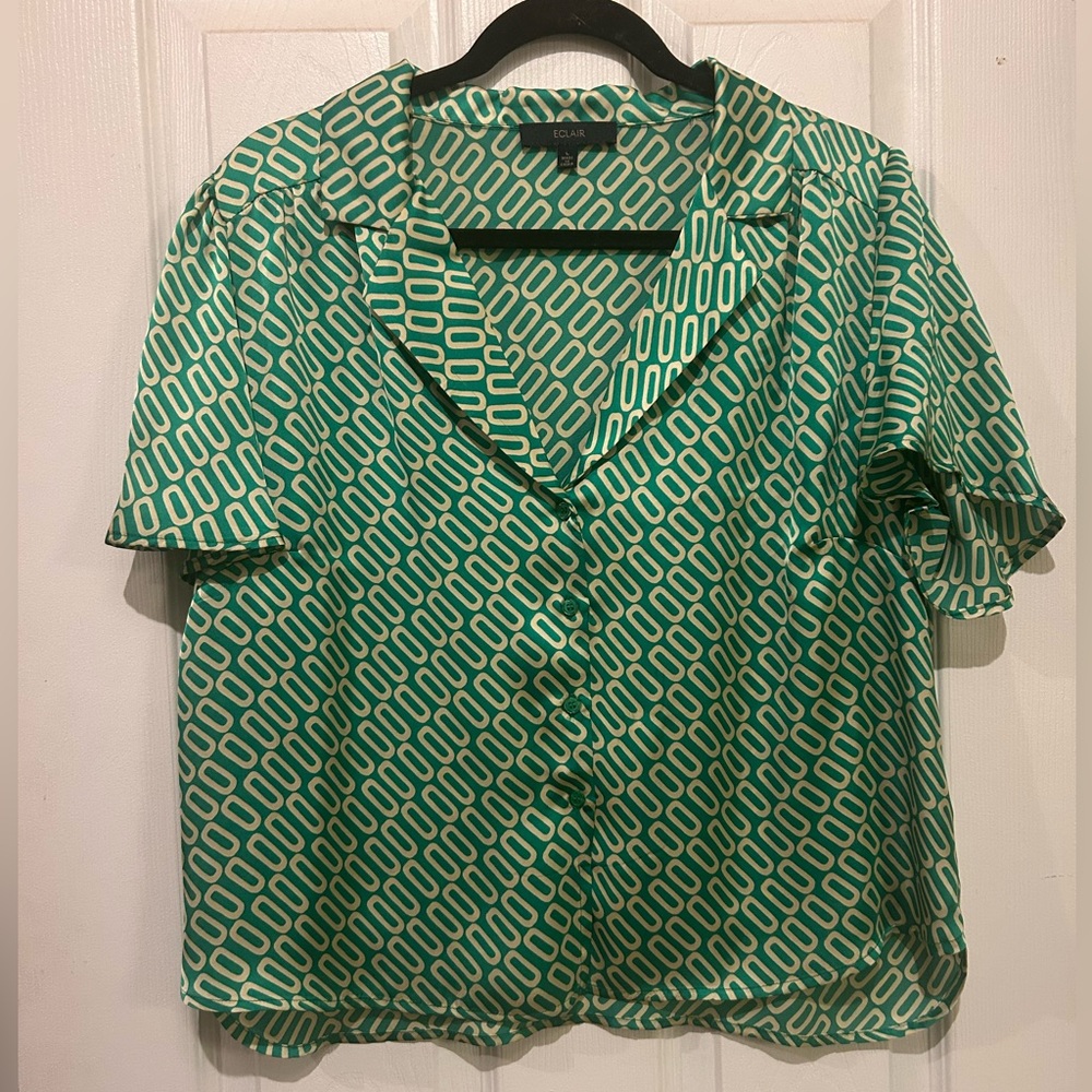 Green Geometric Pattern Blouse